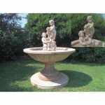 Springbrunnen mit Knabe Pozzuoli Garten