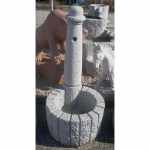 Granitbrunnen - Granit mit Brunnenstock