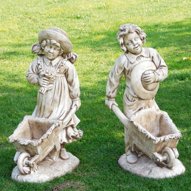 Pärchen Heidi und Peter mit Karren kaufen Pärchen Heidi und Peter mit Karren kaufen