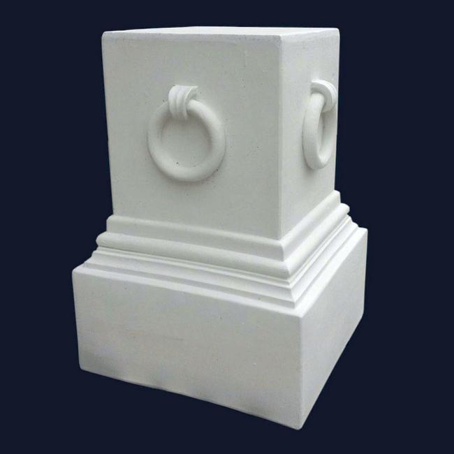 Sockel quadratisch Zeus klein