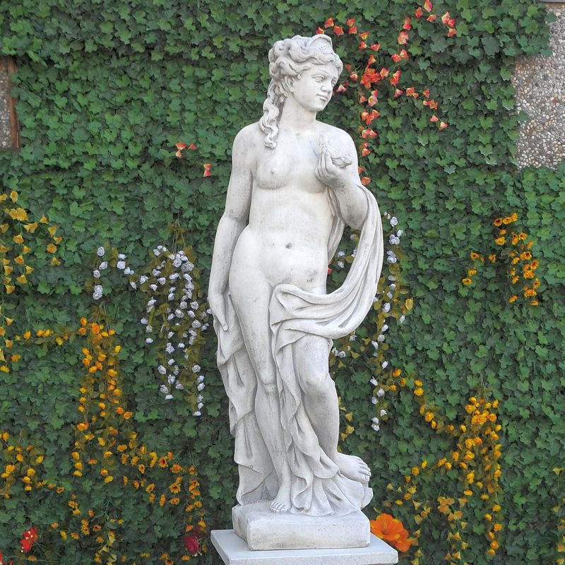 Statue Yleda Gartenfigur kaufen Schweiz Statue Yleda Gartenfigur kaufen Schweiz