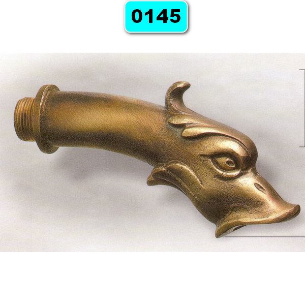 Brunnenstock Gartenwasserhahnen antik