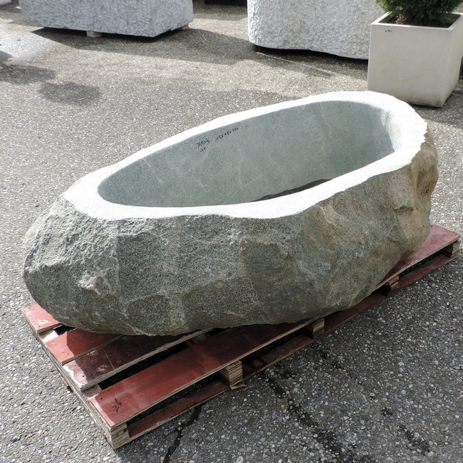 Grosser brunnentrog naturstein