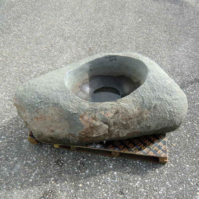 Findligstein Brunnen  Naturstein