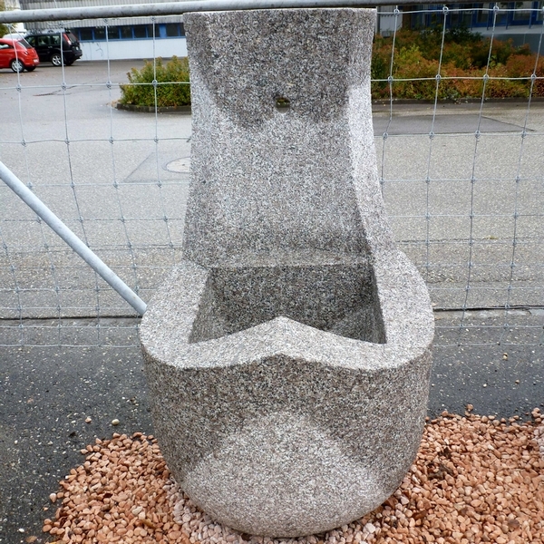 Gartenbrunnen-Granit modern Königsspitze Gartenbrunnen-Granit modern Königsspitze
