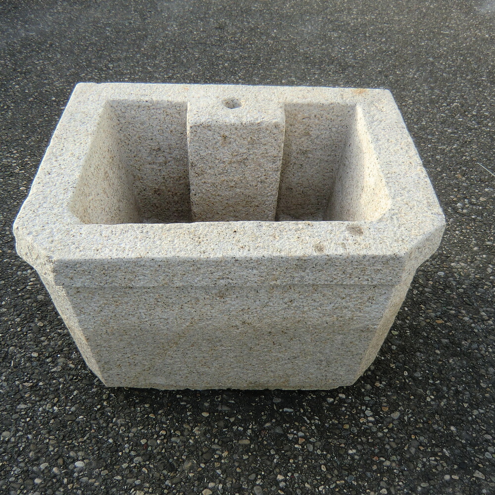 Granittrog Gartenbrunnen Trog kaufen
