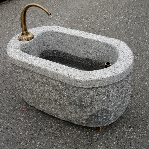 Brunnentrog Beo Granitbrunnen Kaufen