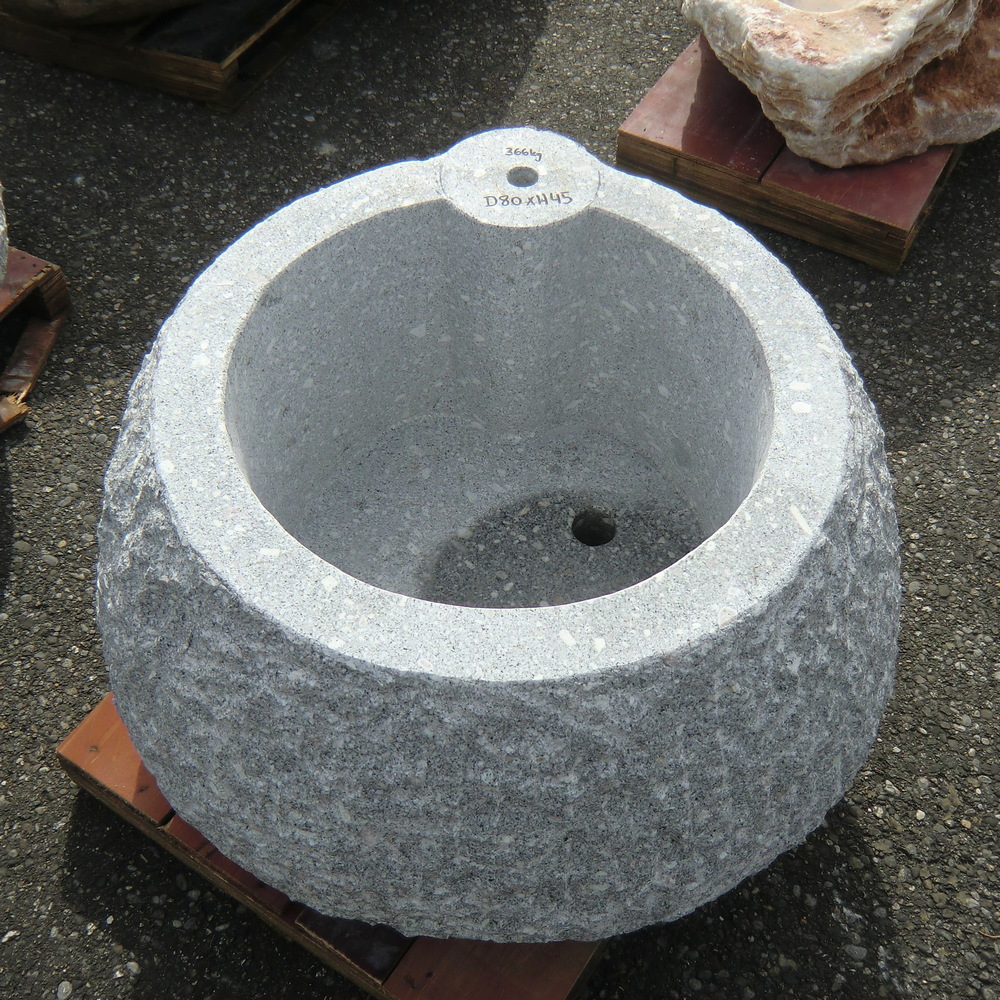 Naturstein brunnentrog  granit kaufen