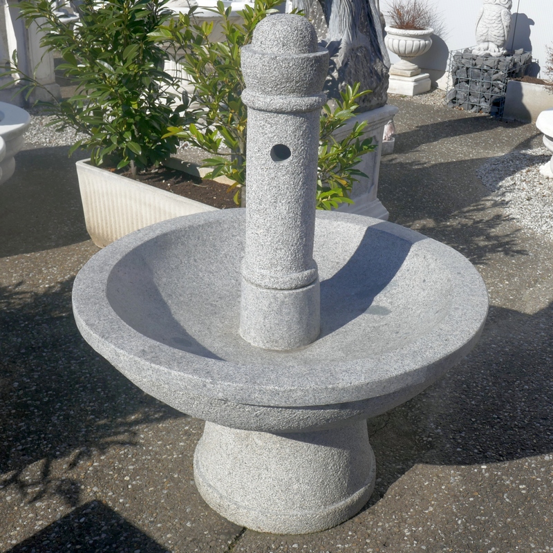 Gartenbrunnen Brisen