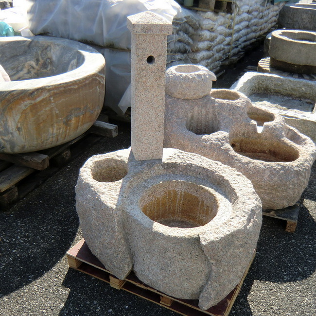 Gartenbrunnen mit Blumentopf Granit rosa