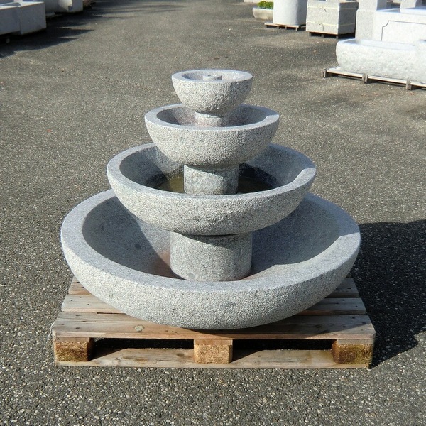 Springbrunnen Wasserspiel Granit