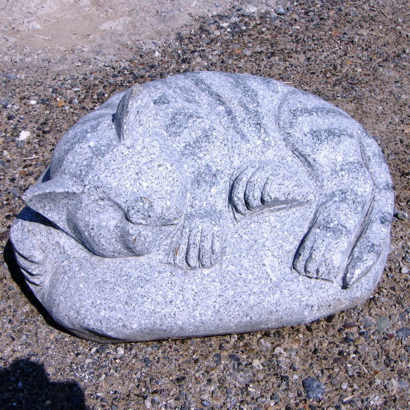 Basalt-Katze schlafend Schnurli kaufen Basalt-Katze schlafend Schnurli kaufen