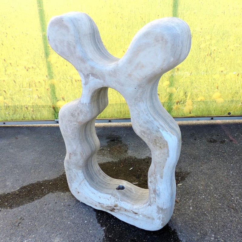 Wasserspiel /Quellstein /Quellkaskade