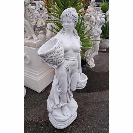 Gartenfigur Mädchen mit Korb kaufen