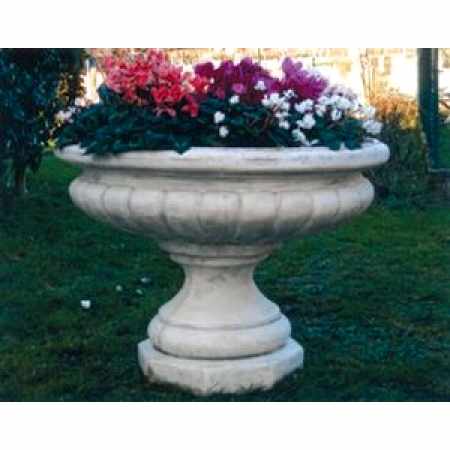 Blumentrog Winterhart Springbrunnen