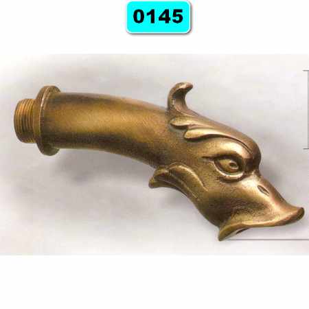 Brunnenstock Gartenwasserhahnen antik