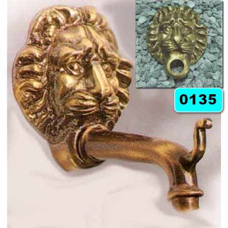 Löwenmaske mit Wasserhahn Rosette