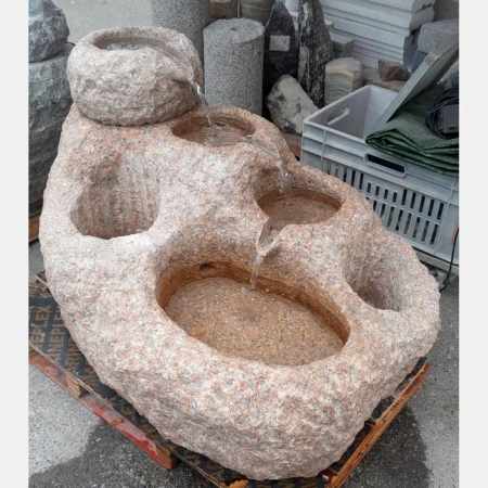 Zierbrunnen  rosa granit mit Pumpe