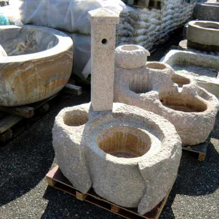Gartenbrunnen mit Blumentopf Granit rosa