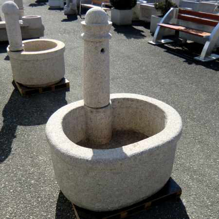 Garttenbrunnen Granit Steinbrunnen
