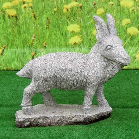 Gemse Trun gamse skulptur Naturstein