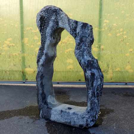 Wasserspiel /Quellstein /Quellkaskade