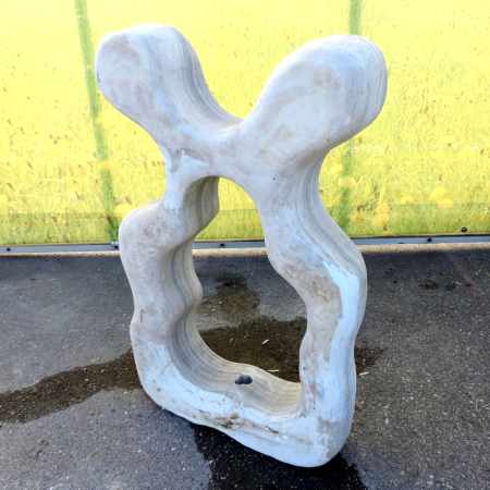 Wasserspiel /Quellstein /Quellkaskade