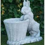 Tierfigur Hase mit Blumentopf kaufen